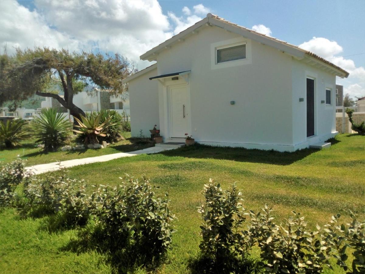 Dalas Beach House Almiros Beach 外观 照片