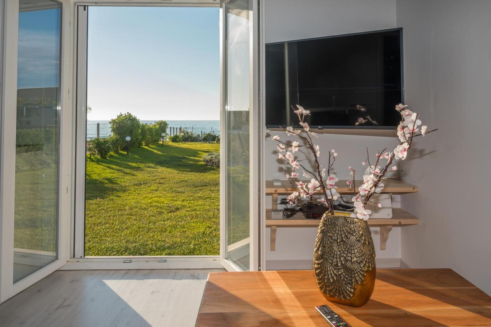 Dalas Beach House Almiros Beach 外观 照片
