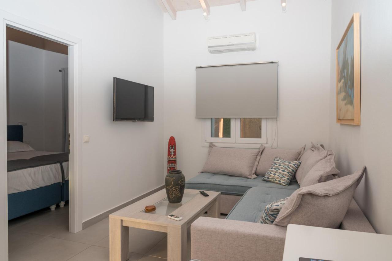 Dalas Beach House Almiros Beach 外观 照片