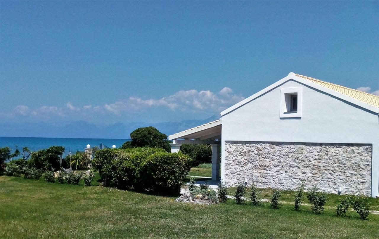 Dalas Beach House Almiros Beach 外观 照片